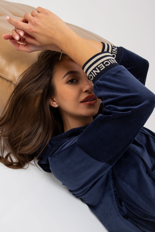 Marineblaues Damen Velours Set s kapucí