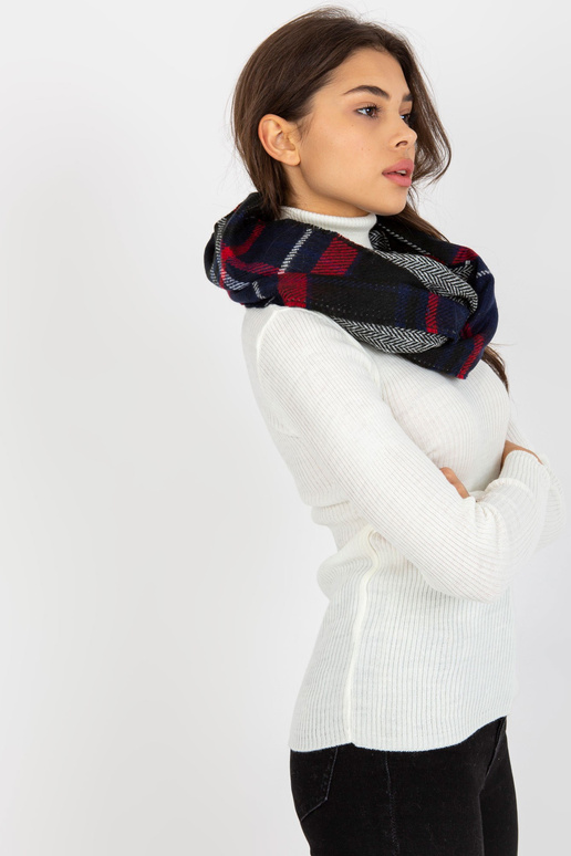 Tmavě modrý a červený kostkovaný...