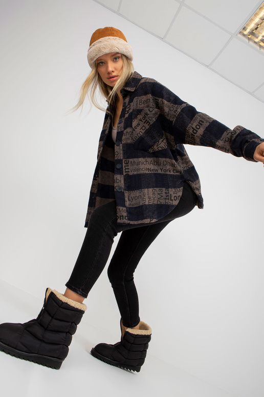 Námořnická modrá a tmavě šedá... Námořnická modrá a tmavě šedá...