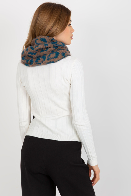 Tmavě béžovo-mořský zimní komín ve...