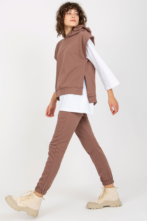 Hnědý třídílný ležérní set s mikinou