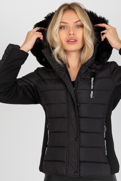 Černá prošívaná přechodová bunda s... Černá prošívaná přechodová bunda s...