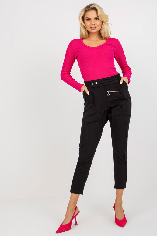 Černé dámské volné tepláky s kapsami