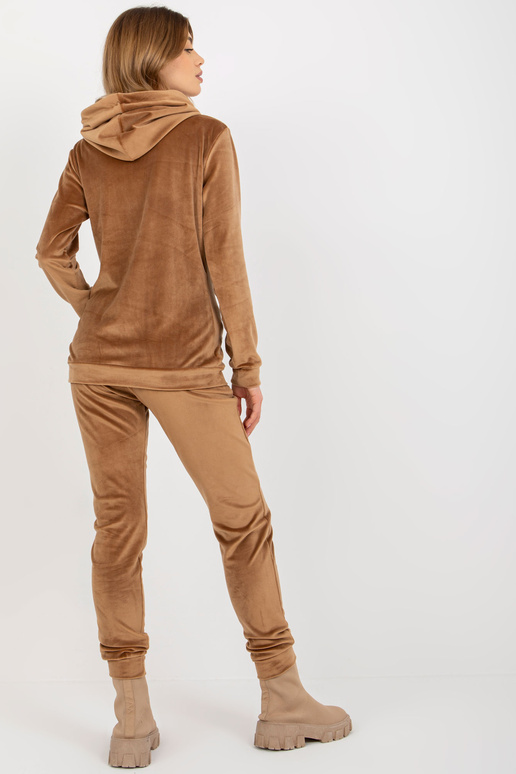 Velurový dámský set Camel s mikinou Velurový dámský set Camel s mikinou