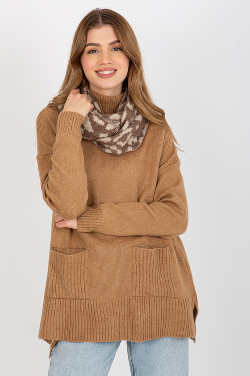 Tmavě béžový světle béžový zimní...