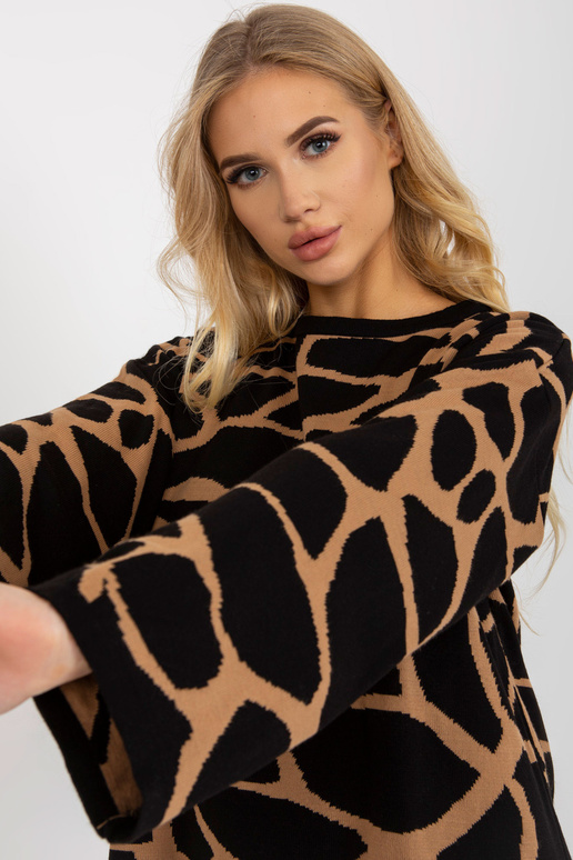 Velbloudí černý vzorovaný svetr s...