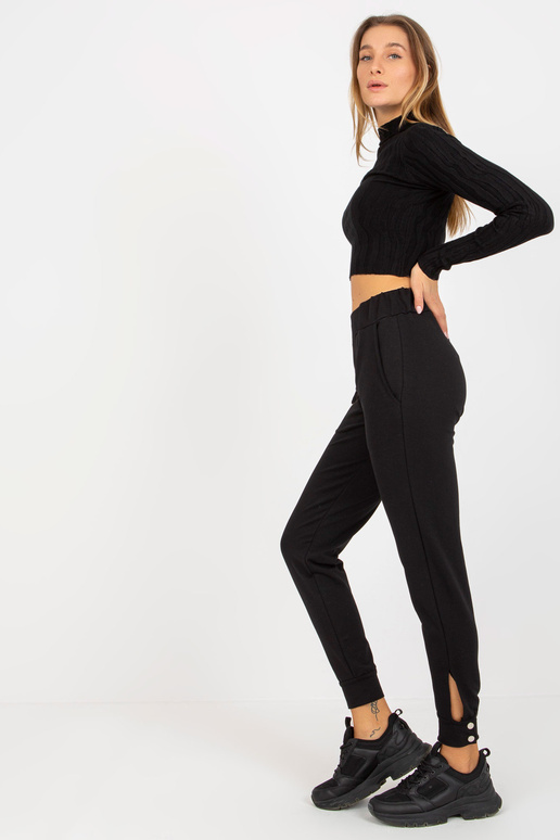 Černé dámské tepláky bez zapínání OCH... Černé dámské tepláky bez zapínání OCH...