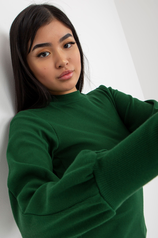 Tmavě zelená vypasovaná basic halenka... Tmavě zelená vypasovaná basic halenka...