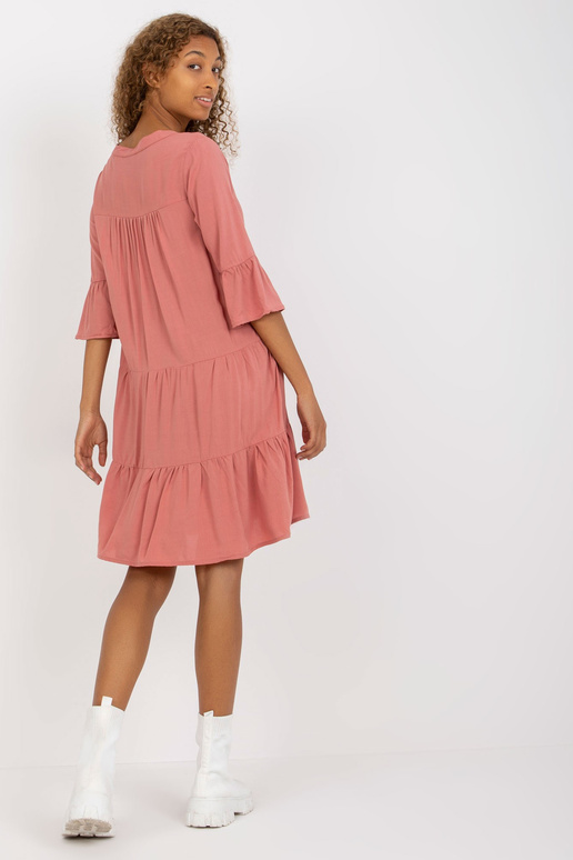 Zaprášené růžové viskózové šaty s...