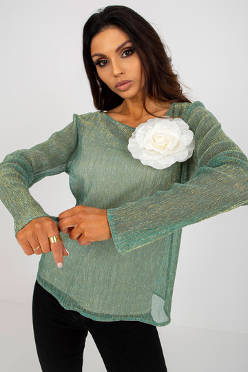 Světle zelená a béžová...