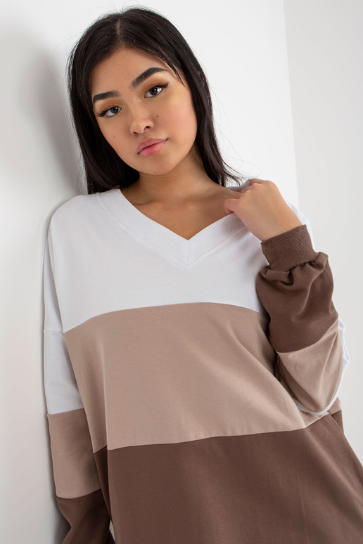 Bílohnědé basic šaty s výstřihem do V...