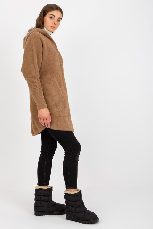 Světle hnědý dámský kabát z alpaky s...