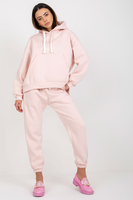 Světle růžová dvoudílná tepláková... Světle růžová dvoudílná tepláková...