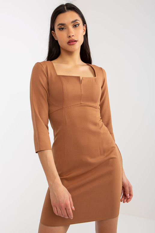 Sukienka-LK-SK-509075.15P-camelowy