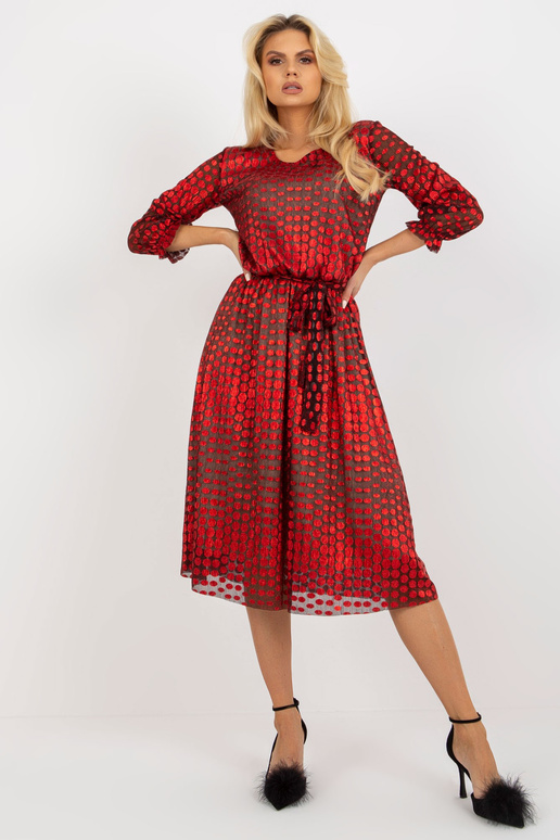 Červené midi večerní šaty s lesklým...