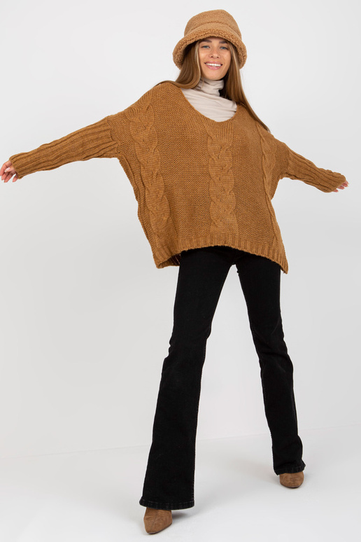 Oversize velbloudí svetr s výstřihem... Oversize velbloudí svetr s výstřihem...