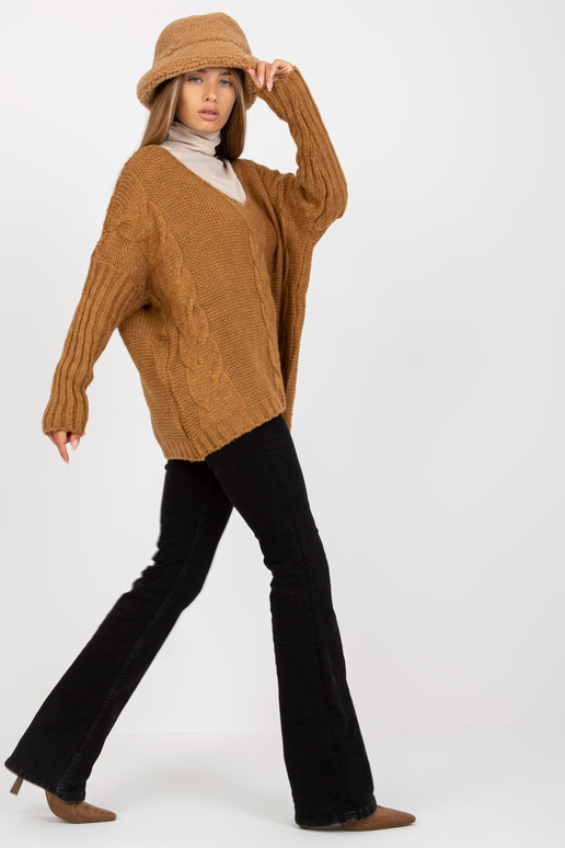 Oversize velbloudí svetr s výstřihem... Oversize velbloudí svetr s výstřihem...