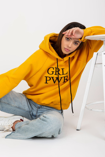 Žlutá mikina s mikinou a...