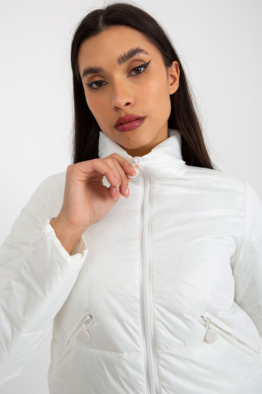 Ecru krátká přechodná prošívaná bunda... Ecru krátká přechodná prošívaná bunda...