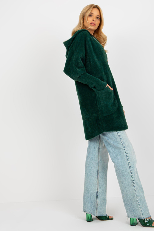 Tmavě zelený kabát z alpaky s kapucí...