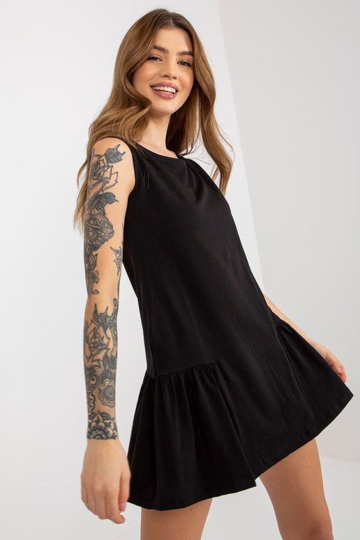 Základní mini šaty s černými volány...