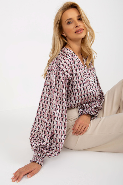 Bílá a špinavě růžová košile s...