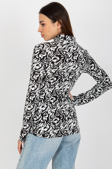 Bílá a černá roláková... 2