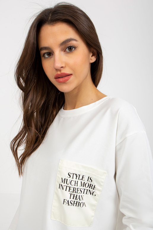 Ecru bavlněná ležérní halenka s kapsou