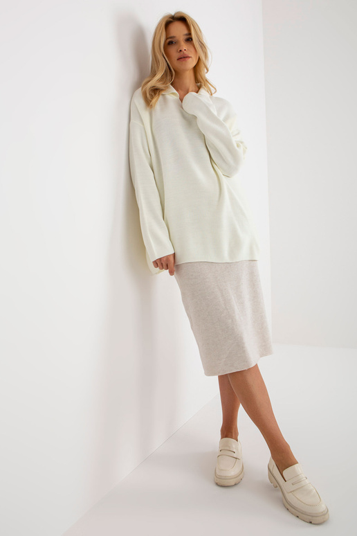 Ecru dámský oversize svetr s límečkem...