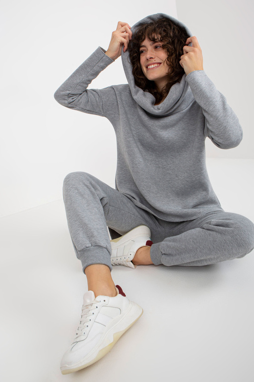 Základní set šedé mikiny s oversize...