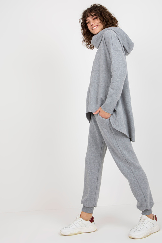 Základní set šedé mikiny s oversize...