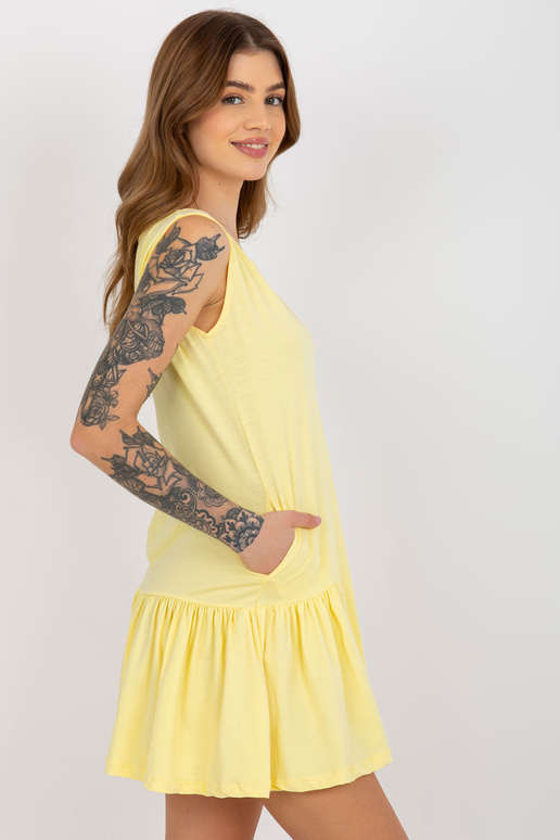Žluté základní šaty s rozevlátým volánem Žluté základní šaty s rozevlátým volánem