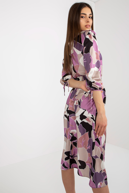 Fialové koktejlové šaty se...