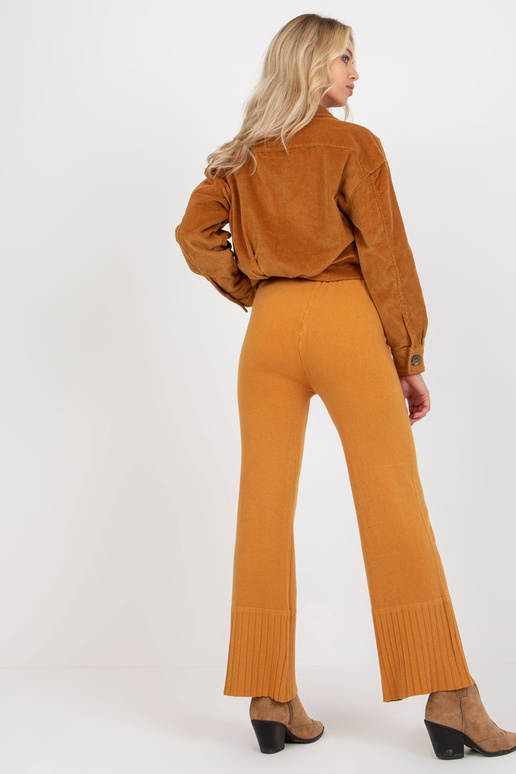 Tmavě žluté široké úpletové kalhoty s...