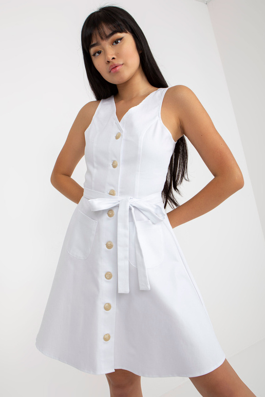 Bílé rozevláté džínové šaty s knoflíky