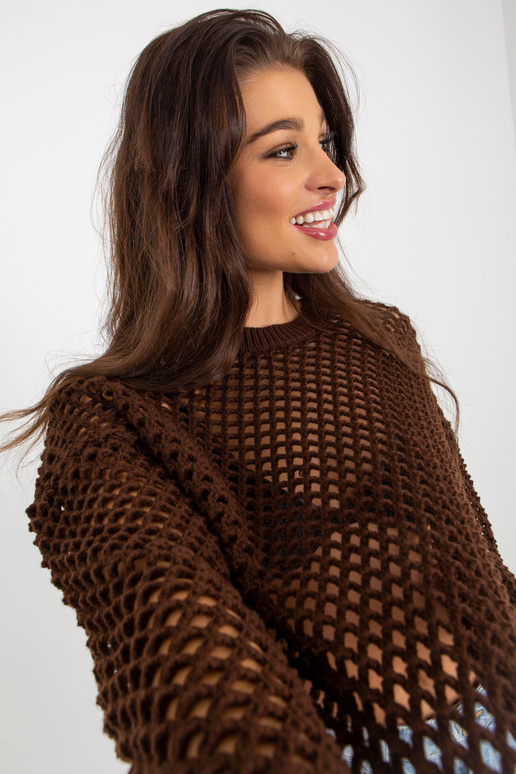 Hnědý prolamovaný letní svetr s...