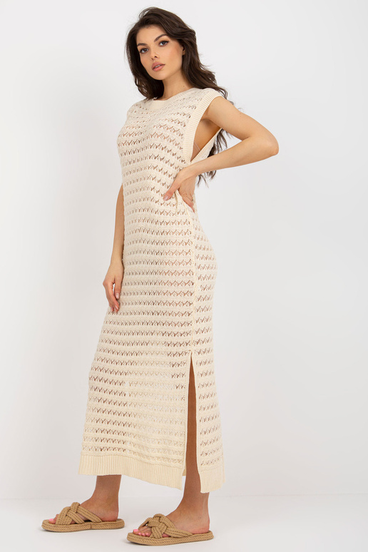 Světle béžové letní úpletové šaty...