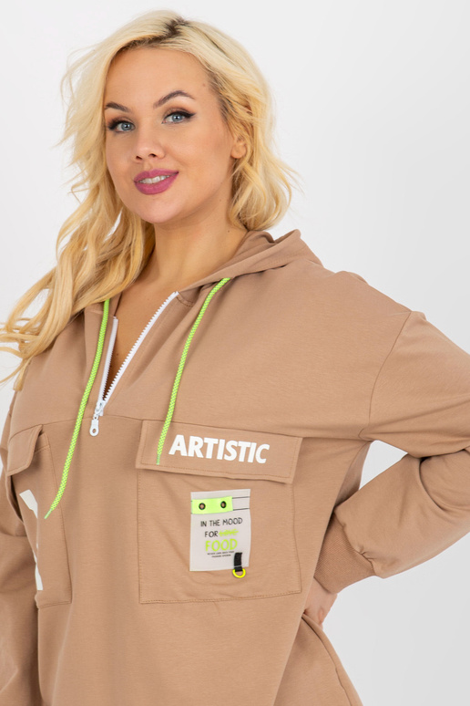 Camel delší mikina plus size s kapsami