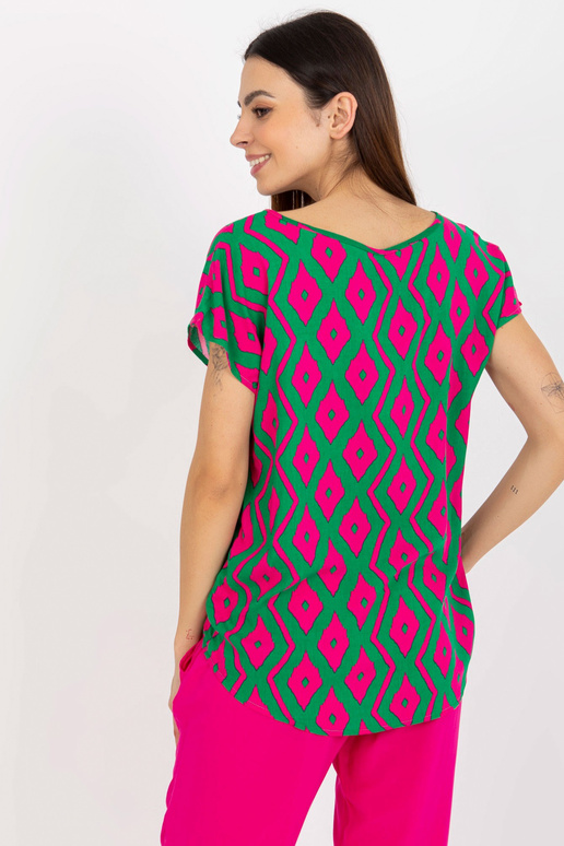 Zelená halenka s potiskem a krátkým...