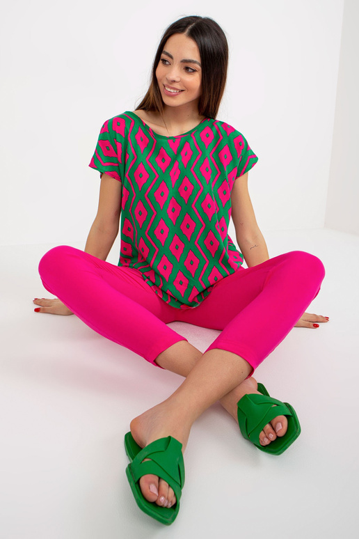 Zelená halenka s potiskem a krátkým...