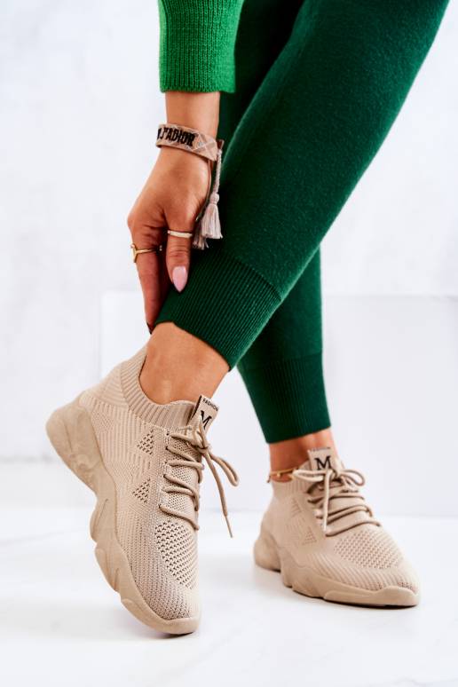 Sportliku stiiliga jalanõud Sneakers... Sportliku stiiliga jalanõud Sneakers...