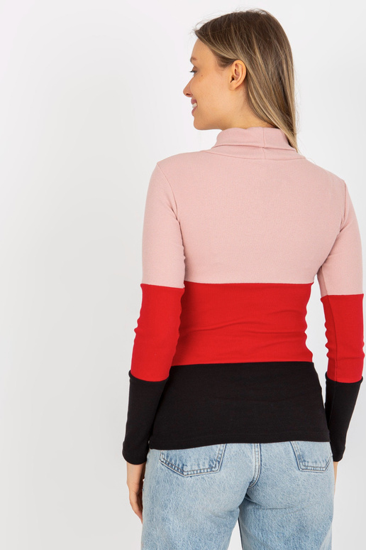 Světle růžová a černá vypasovaná...