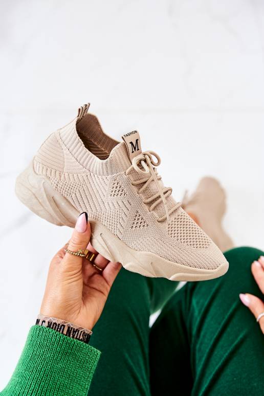 Sportliku stiiliga jalanõud Sneakers... Sportliku stiiliga jalanõud Sneakers...