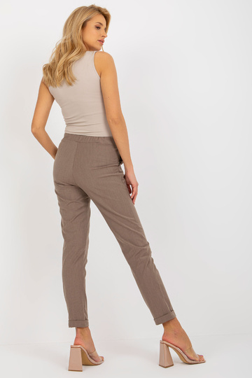 Hnědé látkové cigaretové...