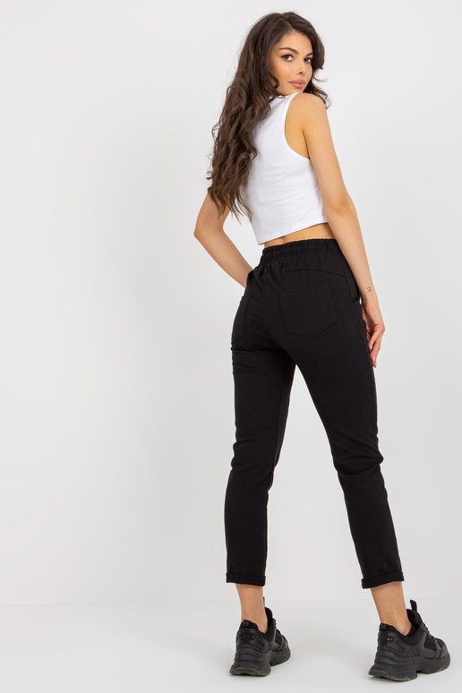 Černé dámské kotníkové tepláky