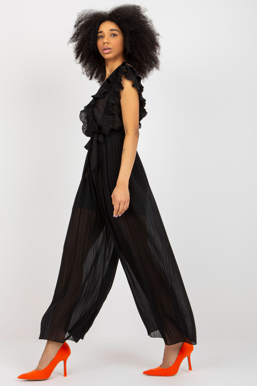 Černý dámský overal se širokými... Černý dámský overal se širokými...