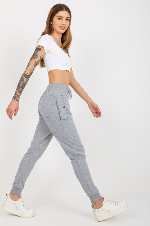 Šedé dámské tepláky s vysokým pasem Šedé dámské tepláky s vysokým pasem