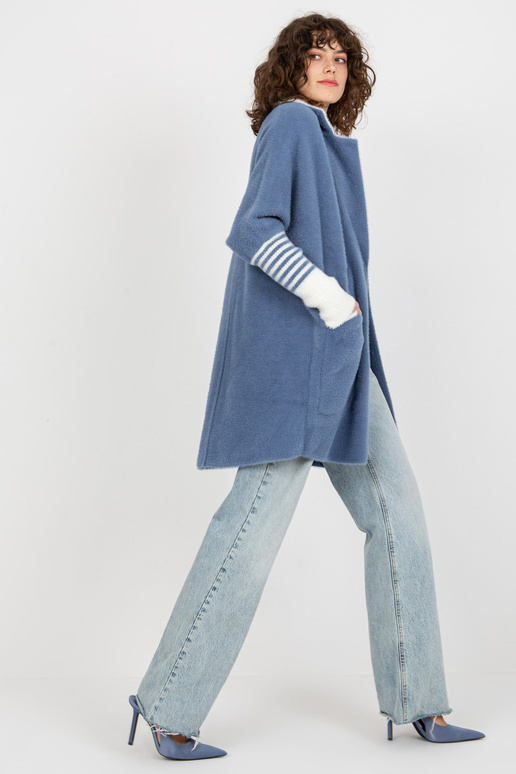 Tmavě modrý dámský kabát z alpaky s... Tmavě modrý dámský kabát z alpaky s...