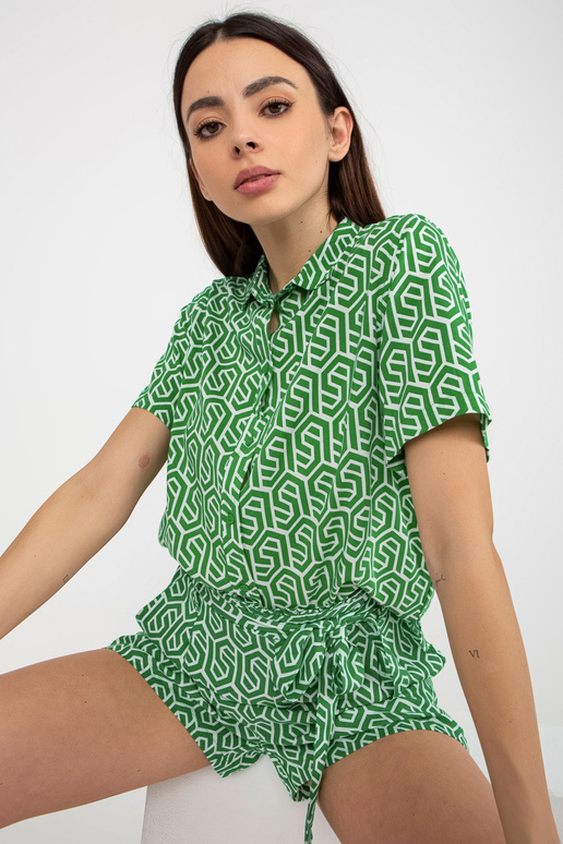 Zelená triková halenka s krátkým...