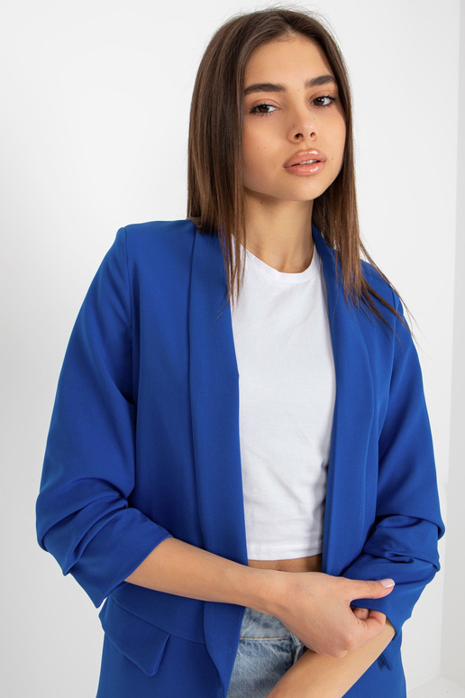 Tmavě modrá bunda s nařaseným rukávem...